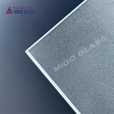 Čaša od kaljenog AR-a